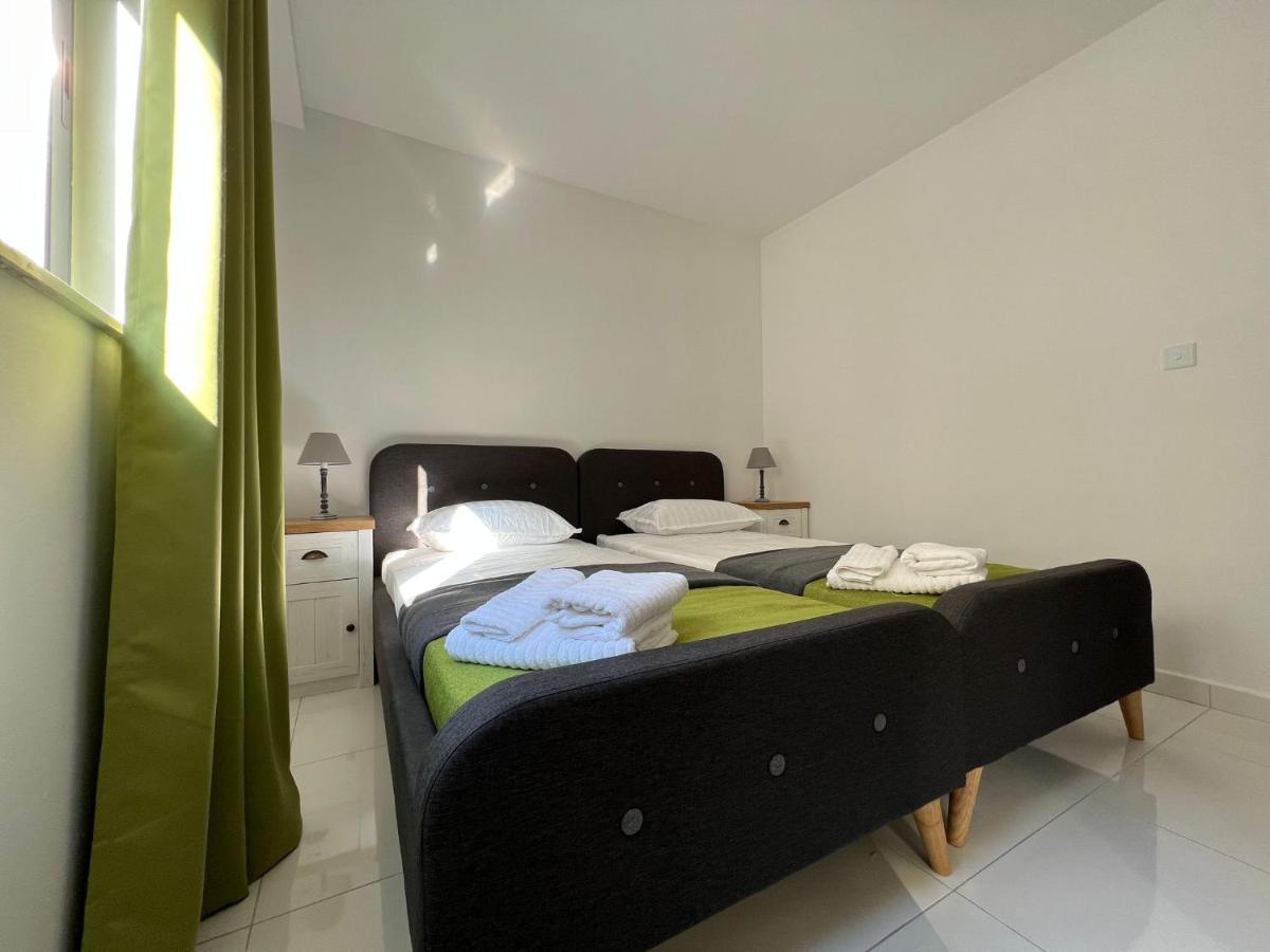 Brand New Apartment 2 Mins From Seafront St. Paul's Bay Exterior photo