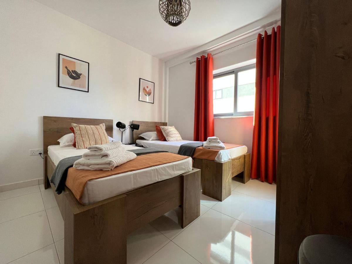 Brand New Apartment 2 Mins From Seafront St. Paul's Bay Exterior photo